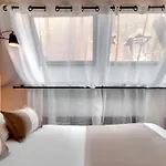 Апартаменты Maison Des Ducs *