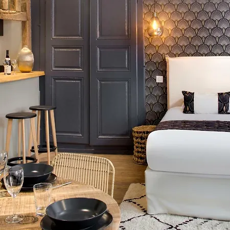 Maison Des Ducs דיז'ון