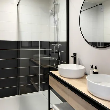 Maison Des Ducs * דיז'ון